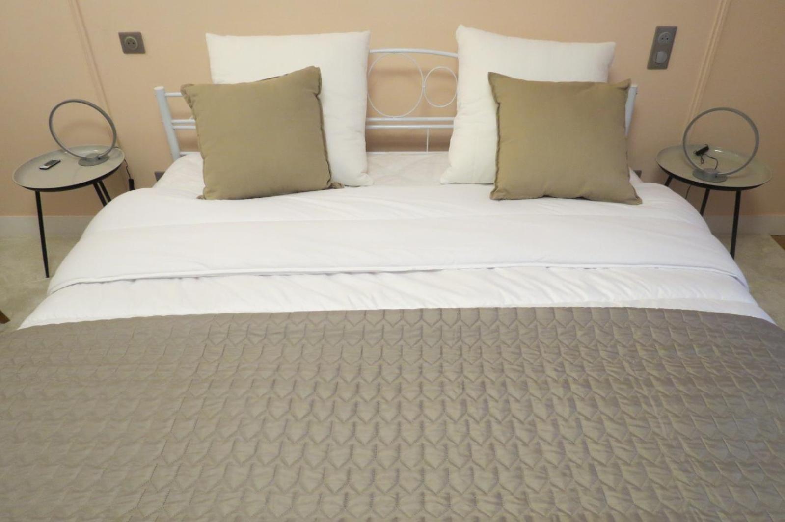 Molibeau Hotel Beauvais Luaran gambar